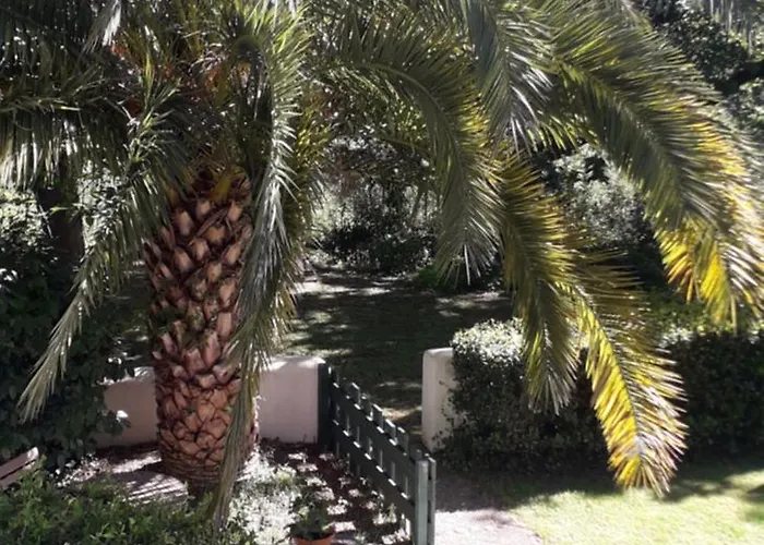 Гостевой дом Domaine Xixtaberri